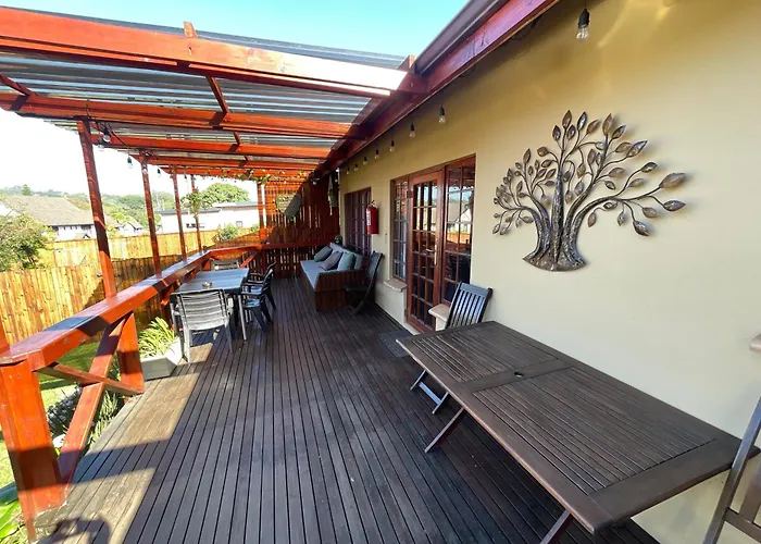 Fig Tree House Entire Holiday Home, Self Catering, 4 Bedroom, 2 Bathroom, Deck And Garden